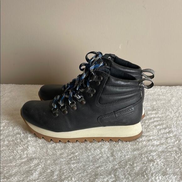 Merrell Hiking Faux Leather Lace Up Boots Women's 6 Black With Blue Strings - Picture 4 of 10